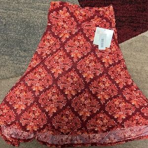 New with Tags Lularoe skirt